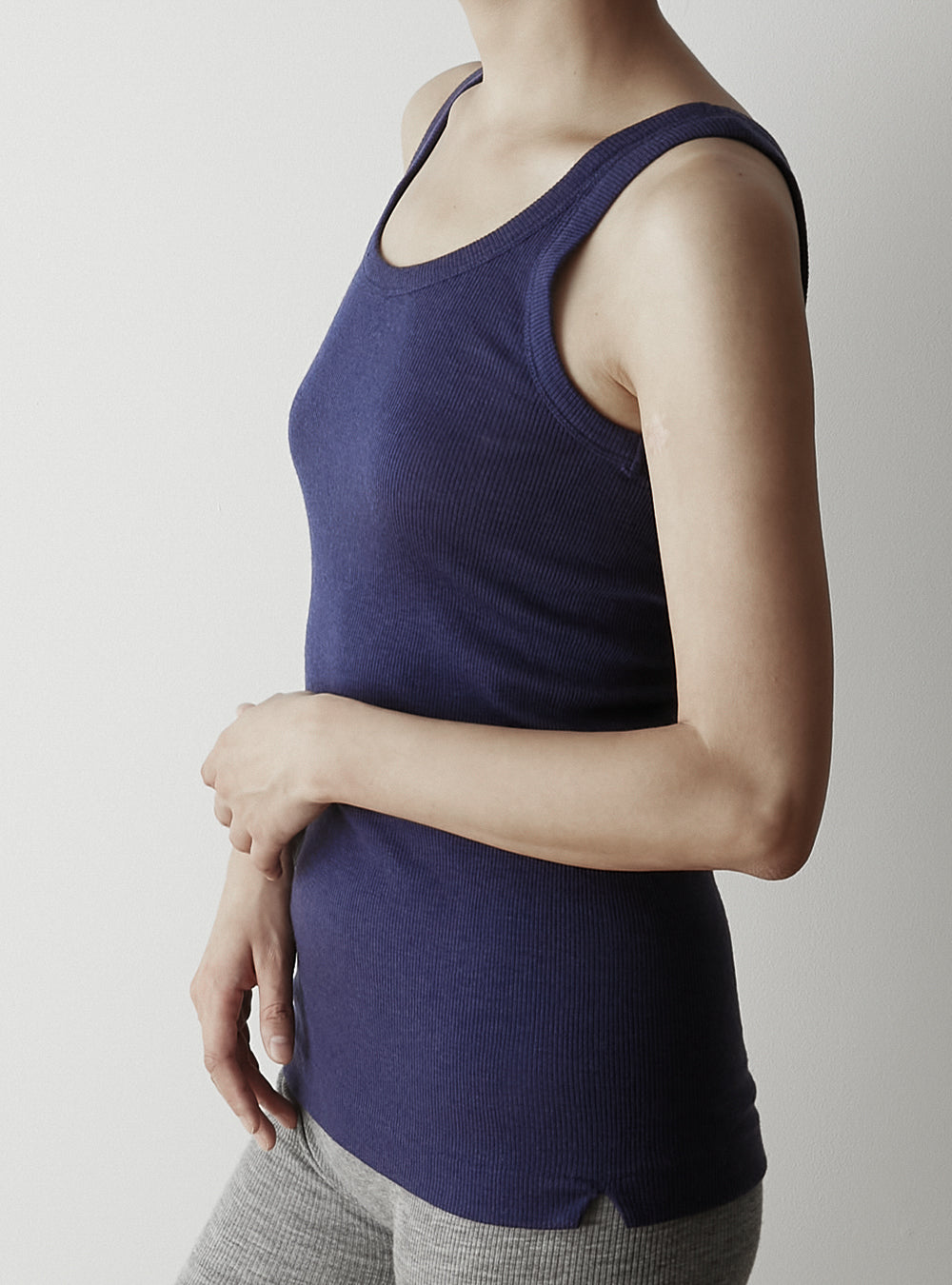 JESSE -Basic tank top-【Navy】