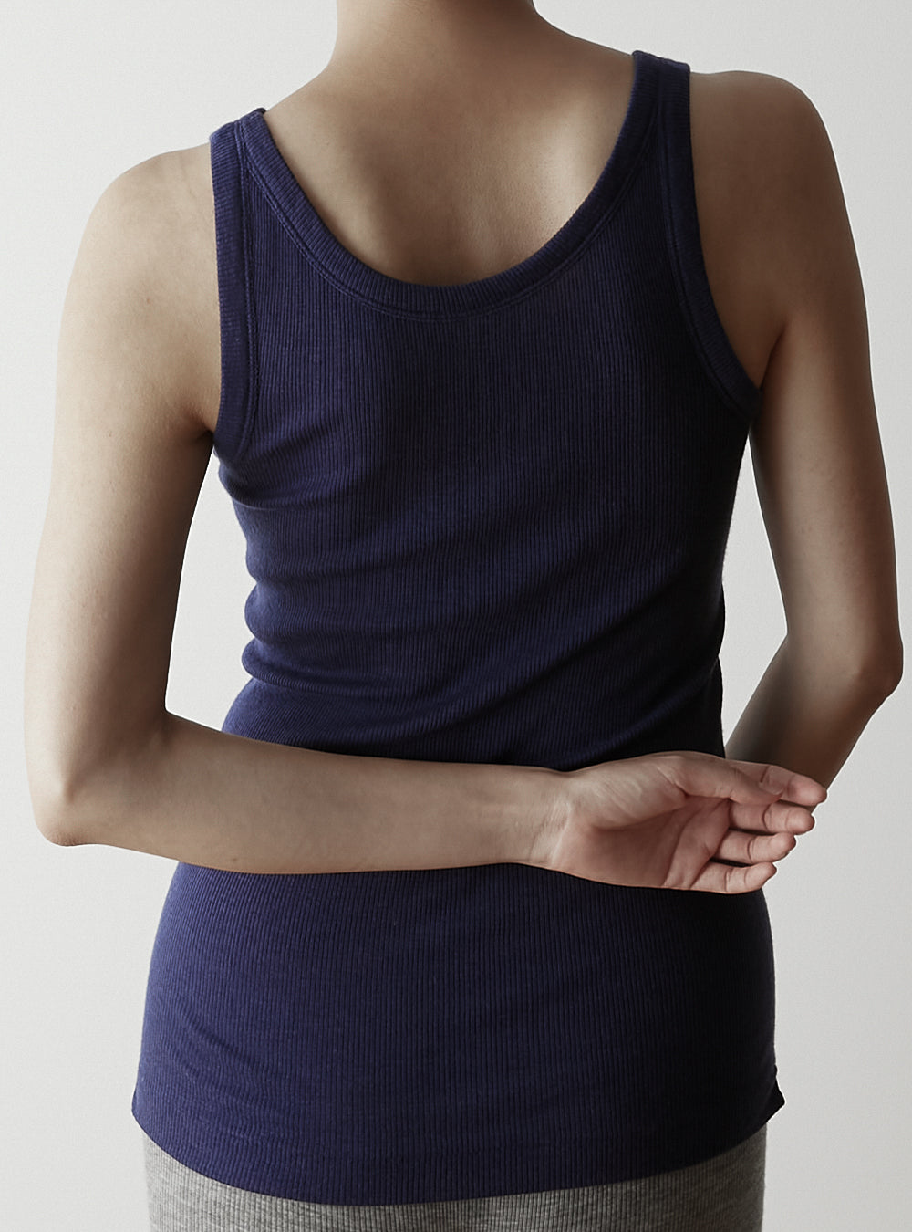 JESSE -Basic tank top-【Navy】