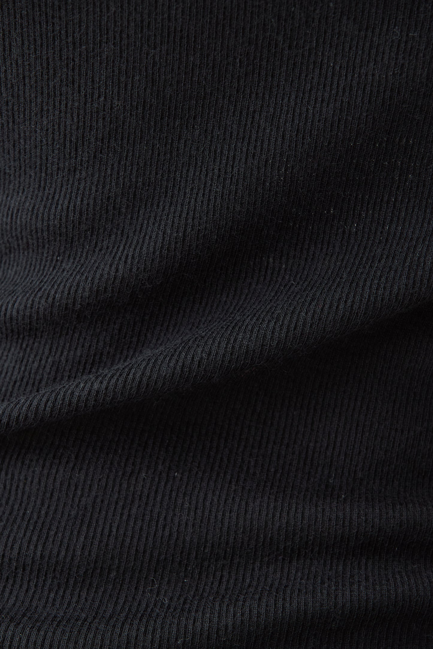 DAKOTA -Deep U-neck long sleeve-【Black】