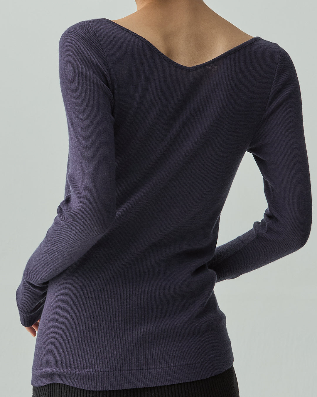 BILLIE -Double V-neck long sleeve-【Navy】