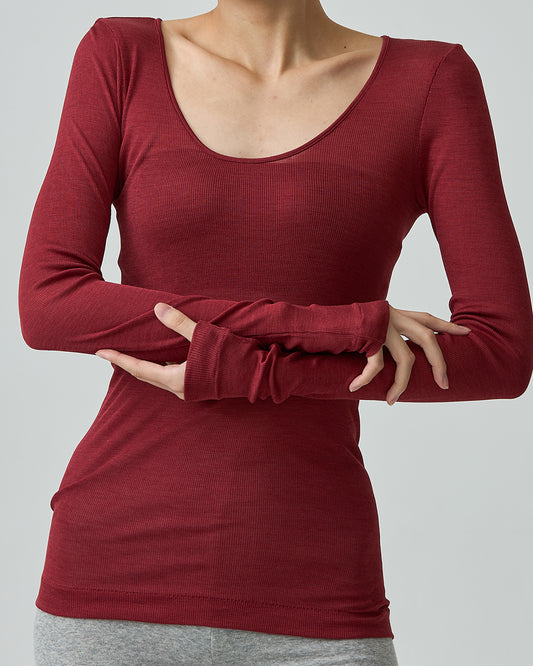 OLIVIA -Deep U-neck long sleeve-【Vintage Red】