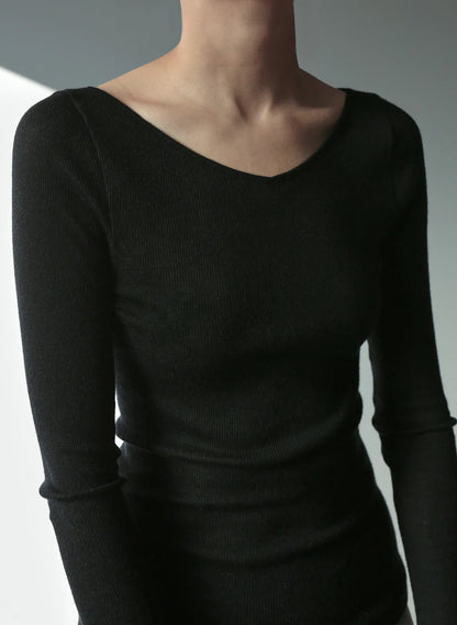 BILLIE -Double V-neck long sleeve-【Black】